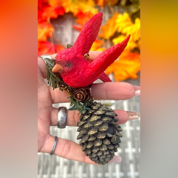 NWT Wildwood Cardinal Bird w/Pinecone Birdhouse Ornament​ - Picture 6 of 6